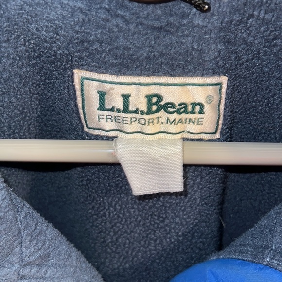 Vintage LL Bean jacket - Picture 2 of 5